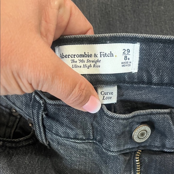 Abercrombie & Fitch-the 90s straight ultra high rise- curve love black Jeans - Picture 2 of 7